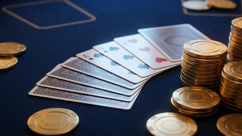Blackjack: cartas y fichas sobre mesa de fieltro